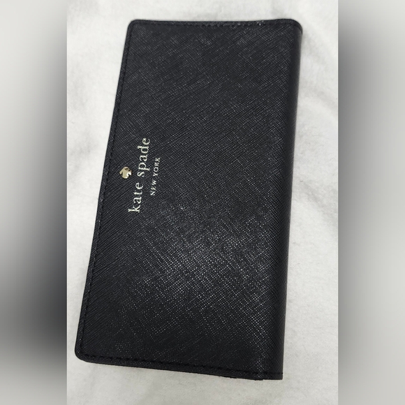 kate spade Handbags - Kate Spade Wallet